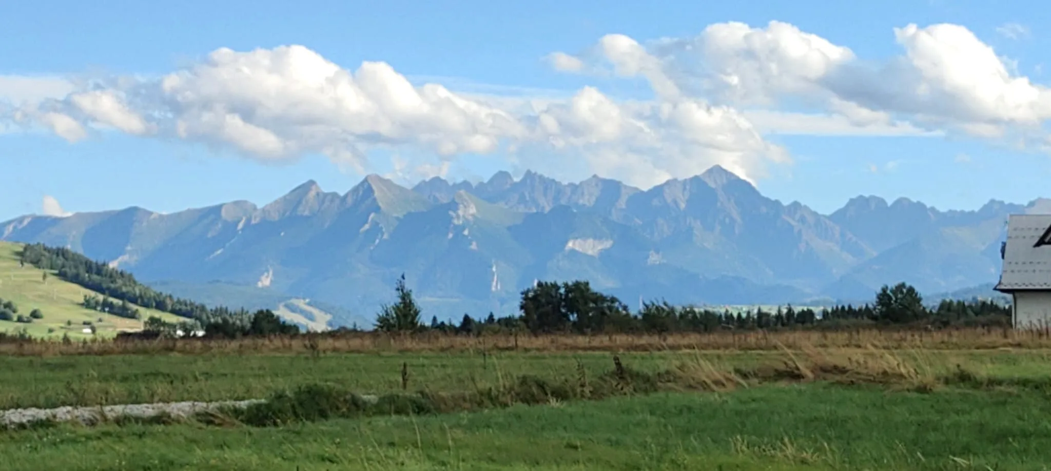 Działki z pięknym widokiem na Tatry, na granicy miejscowości Groń i Białka Tatrzańska - zdjęcie 2